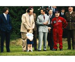 Кем был Роберт Максвелл — отец главной соратницы Эпштейна